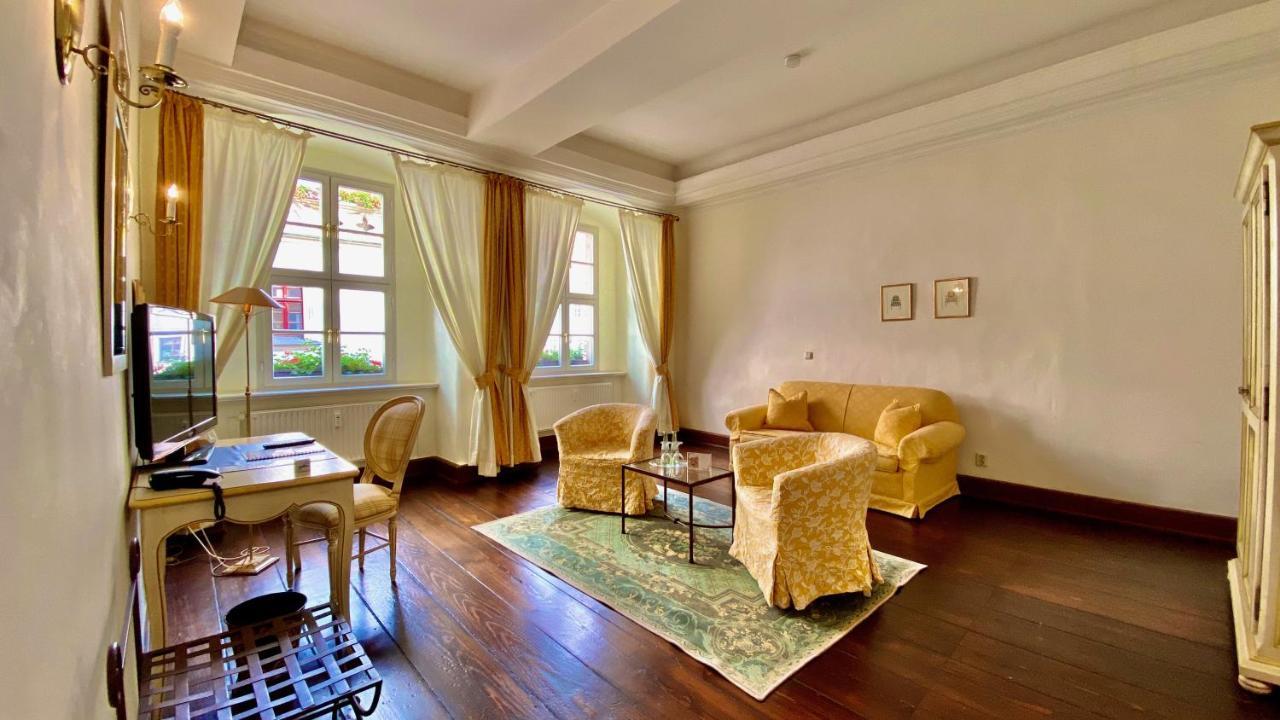 Hotel Graf Von Mansfeld Лутерщад Айзлебен Екстериор снимка