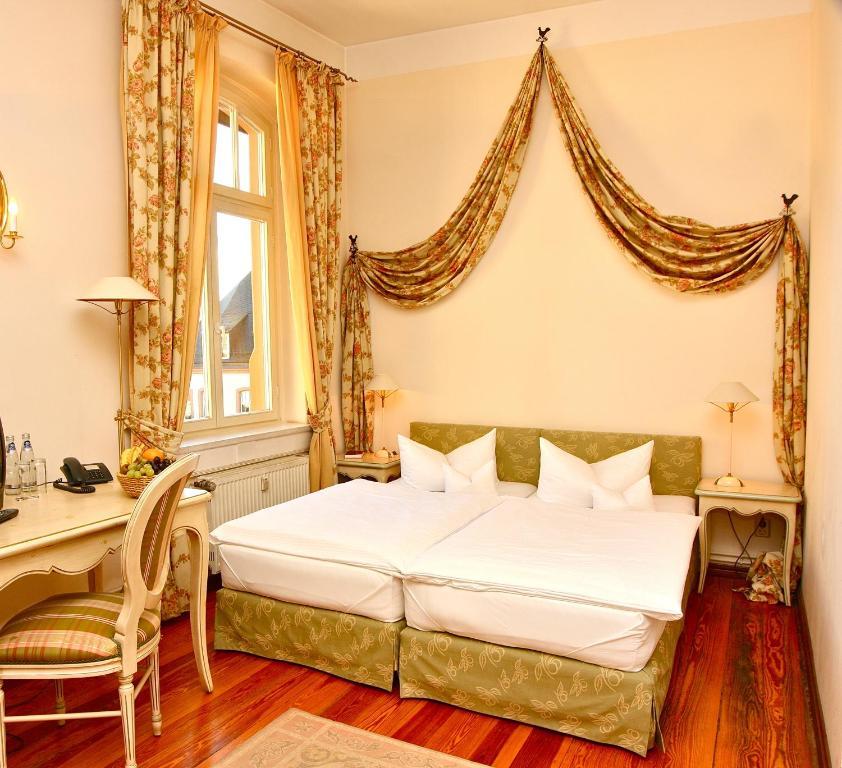 Hotel Graf Von Mansfeld Лутерщад Айзлебен Стая снимка