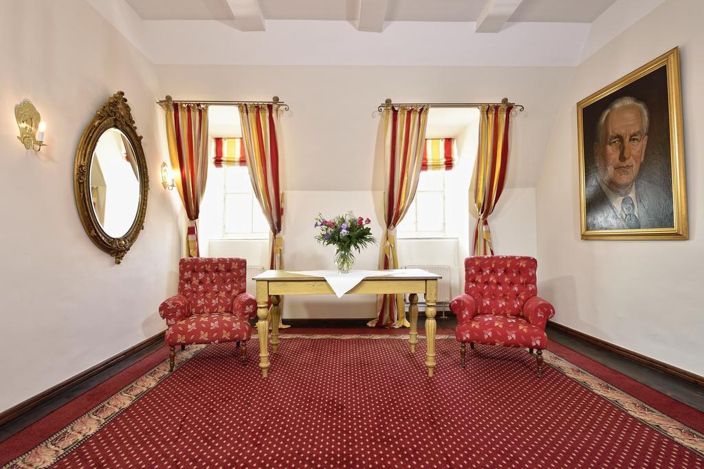 Hotel Graf Von Mansfeld Лутерщад Айзлебен Екстериор снимка
