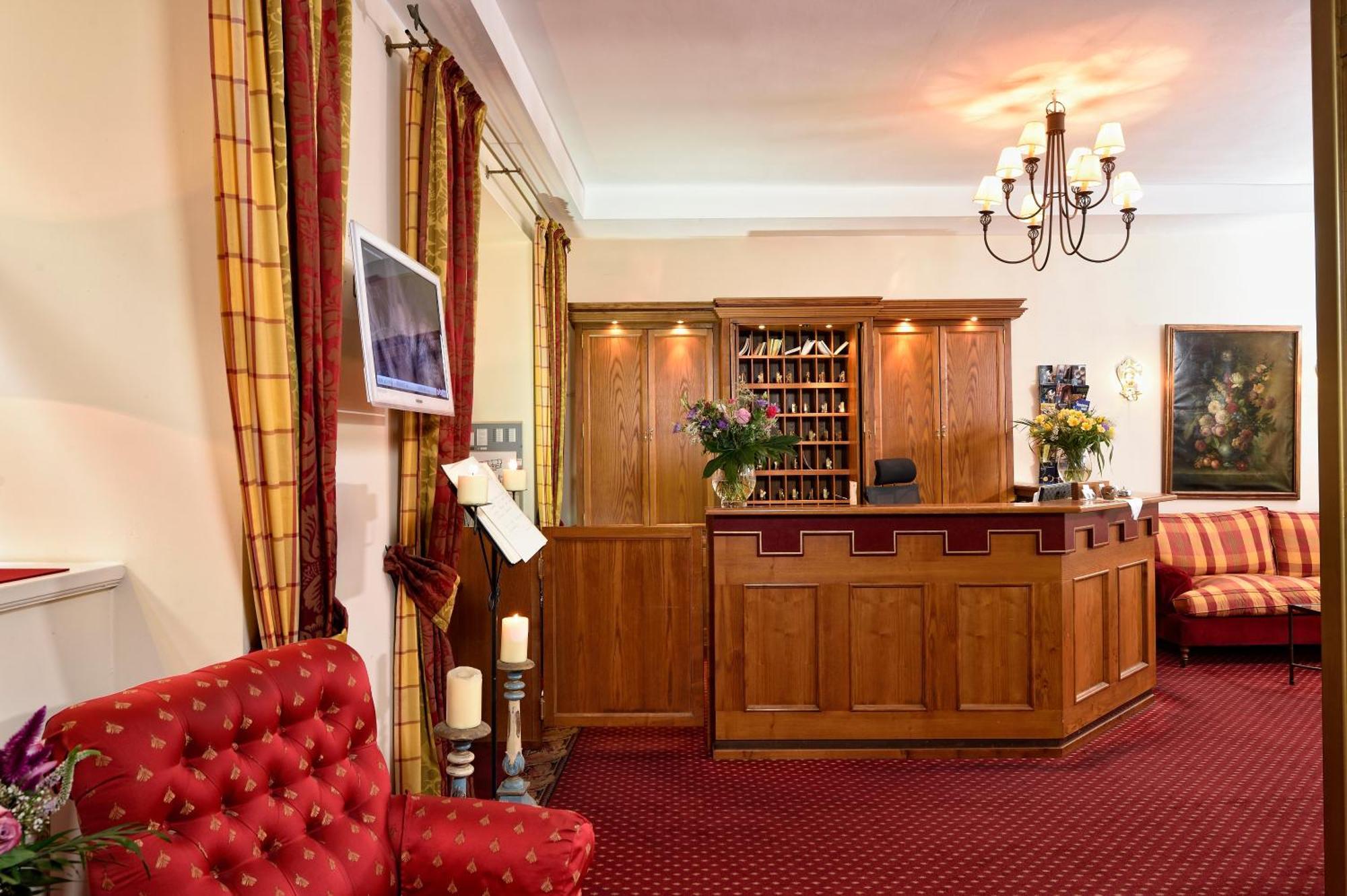 Hotel Graf Von Mansfeld Лутерщад Айзлебен Екстериор снимка