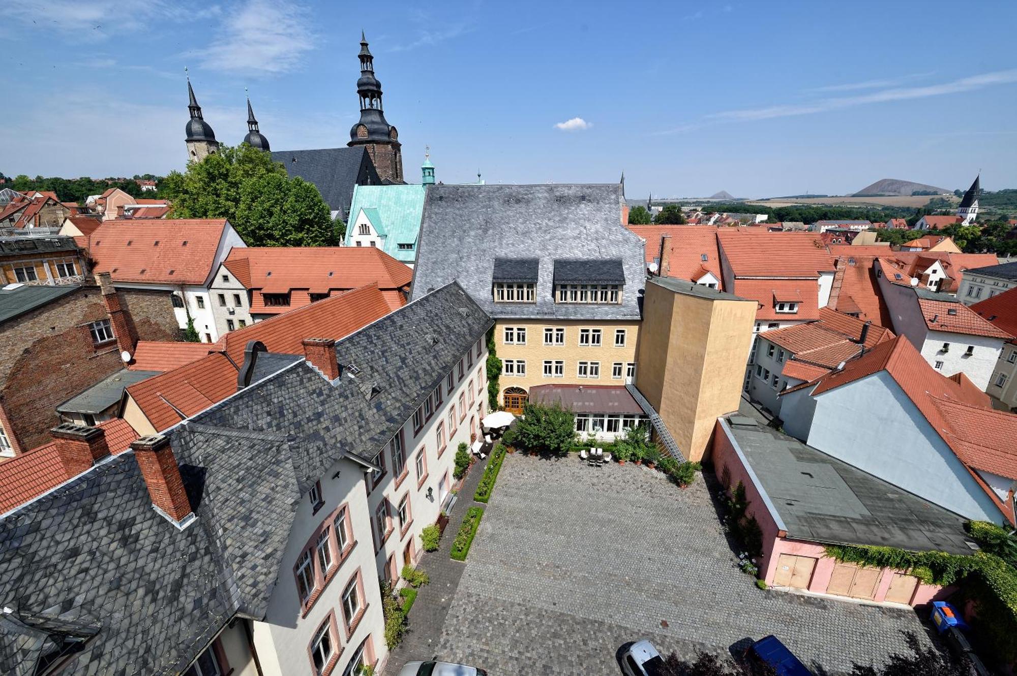 Hotel Graf Von Mansfeld Лутерщад Айзлебен Екстериор снимка